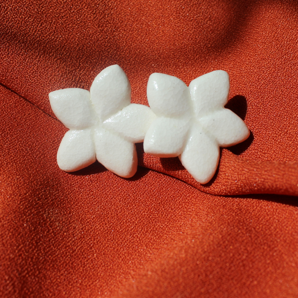 Brincos Flor de Jasmim